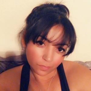 Meet your Posher, Alma